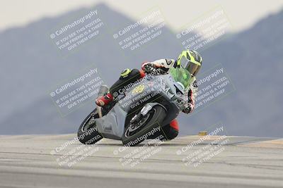 media/Sep-21-2025-Race Pace (Sun) [[98bf33ef95]]/Verified/8-Turn 9 (1135am)/